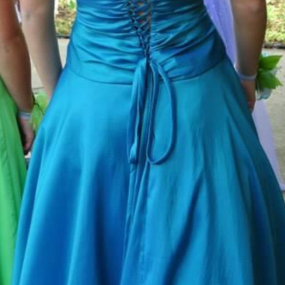 Prom/ Pageant Gown - Picture 5 of 6